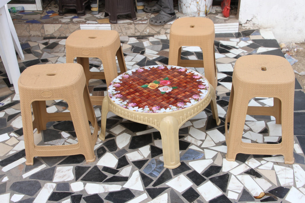 Ensemble Table Basse Florale + 4 Tabourets Grand Modèle – Beige Marbré