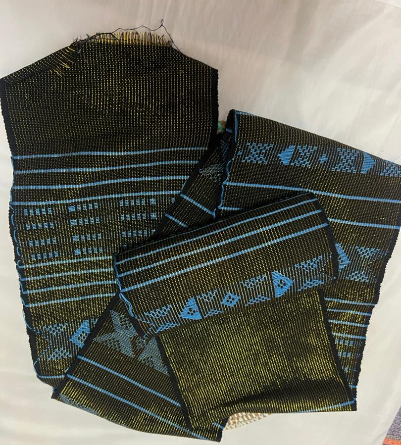 Pagne Tissé Casamance Bleu – Élégance & Tradition